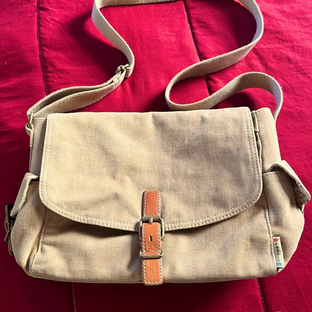Fossil Messenger Bag NWOT